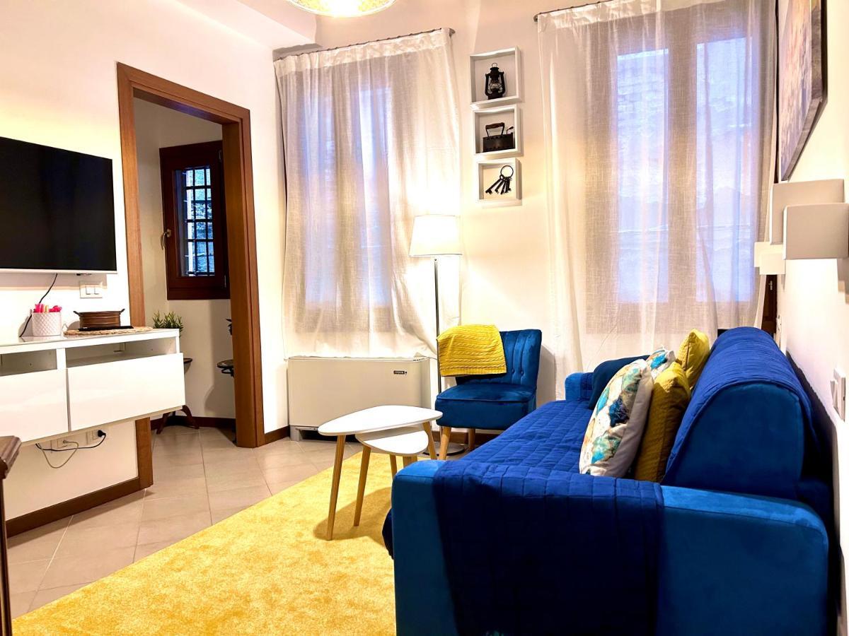 Central Flat Romantic Domus Remedio Velence Kültér fotó